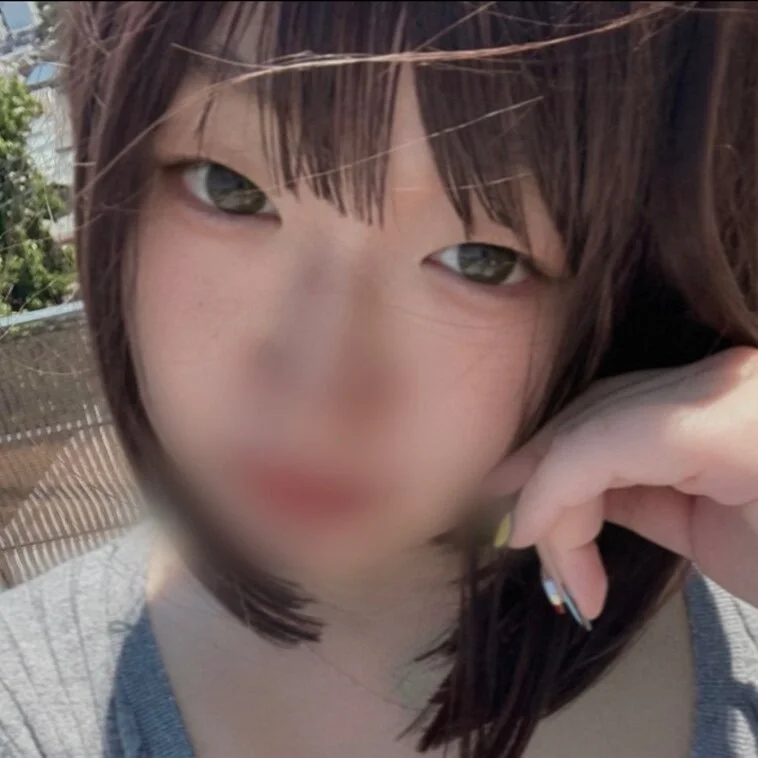 StripchatのxxxYUKARIxxx（Yukari）ってどんな子？限定エロ動画やライブチャット情報など