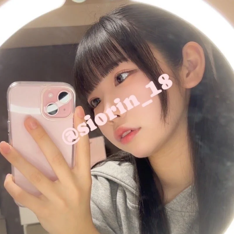 Stripchatのsiorin_18（しおり）ってどんな子？限定エロ動画やライブチャット情報など